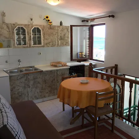Fustin Apartment Primosten