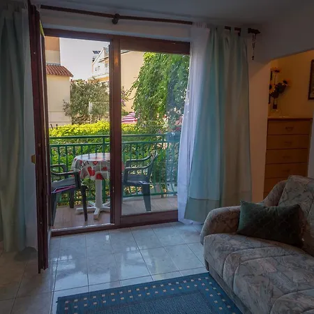 Fustin Apartment Primosten